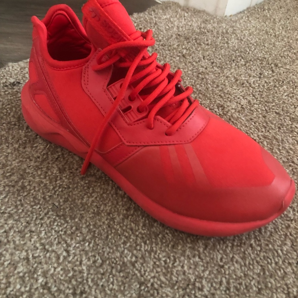 Nike all red tubulars
